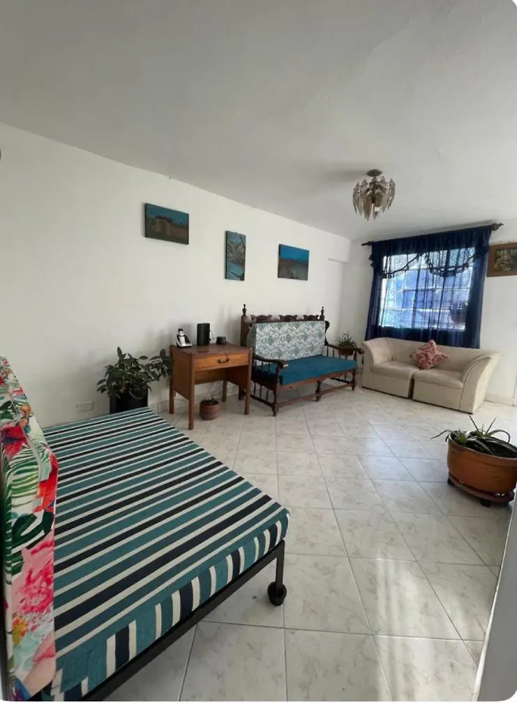 Apartmán La Casa Paisa Graffiti Tour - Metro Medellín